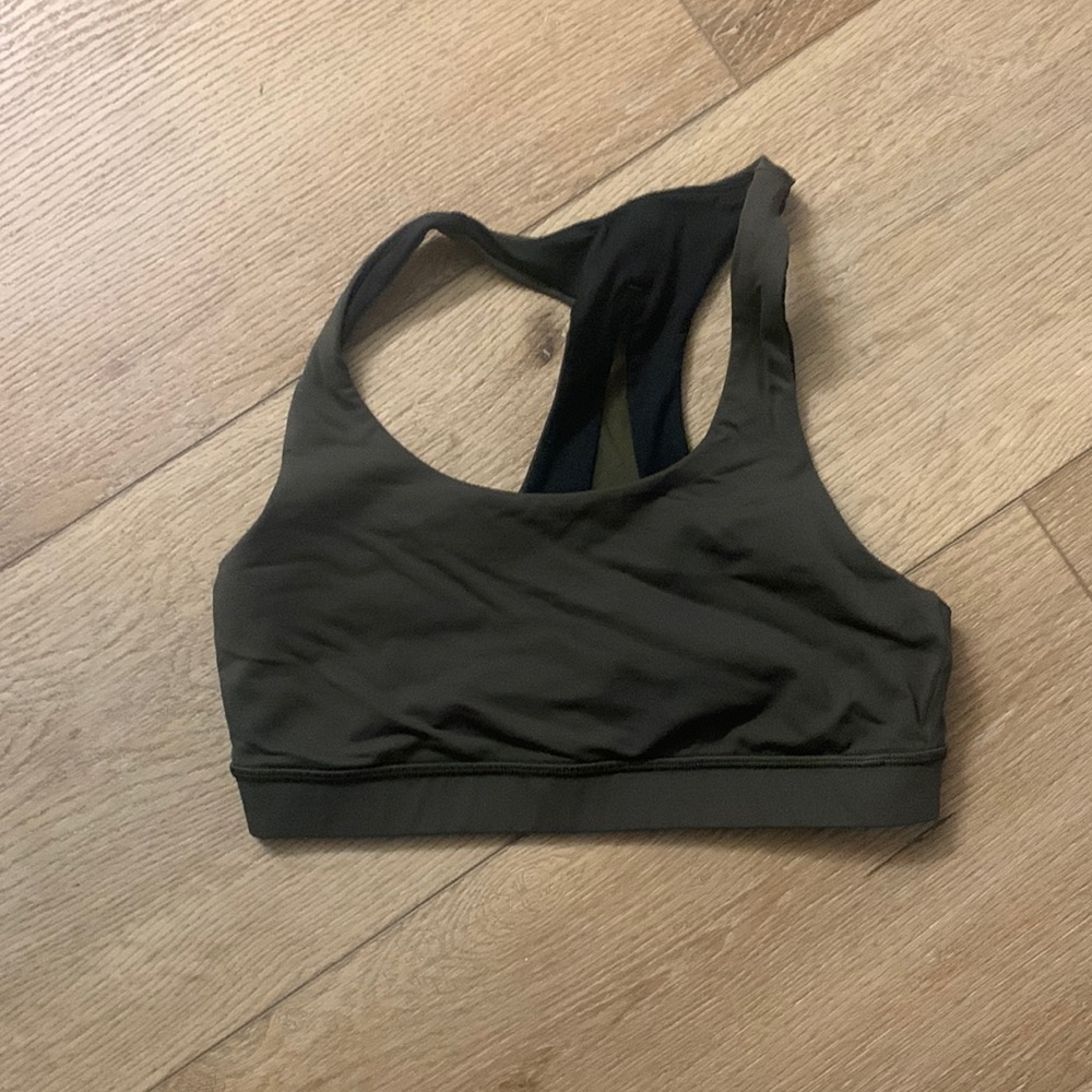 Lululemon cropped top